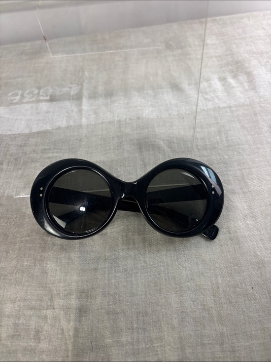 VINTAGE RACY BLACK 60S AMERICAN SUNGLASSES main image 10